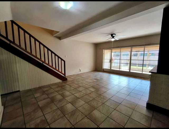 2 BEDROOM APARTMENT TO LET IN THREE RIVERS PROPER